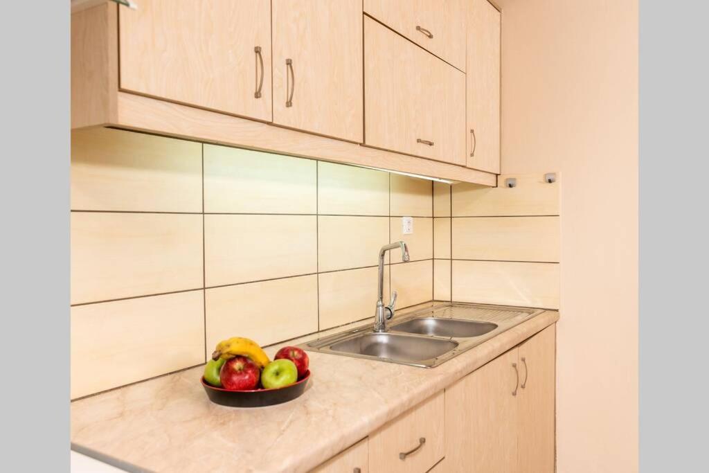 Nostos Cave Seaview Apartment มาตาลา ภายนอก รูปภาพ